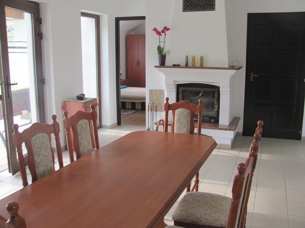 Beppe Vendeghaz Guest House Abaliget ห้อง รูปภาพ